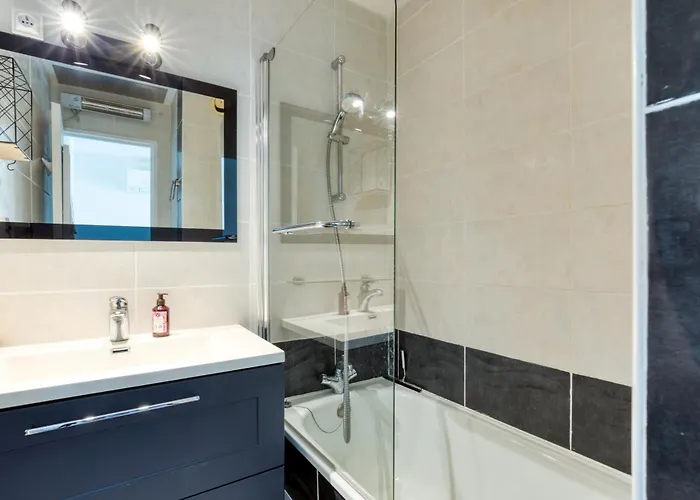 Super Sur L'ile Des Pecheurs *